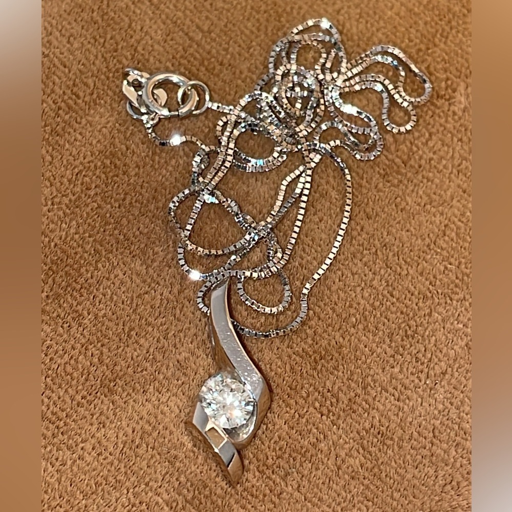 Solid 14K White Gold 1/4CT Round Diamond Solitaire SIRENA Pendant Necklace Real